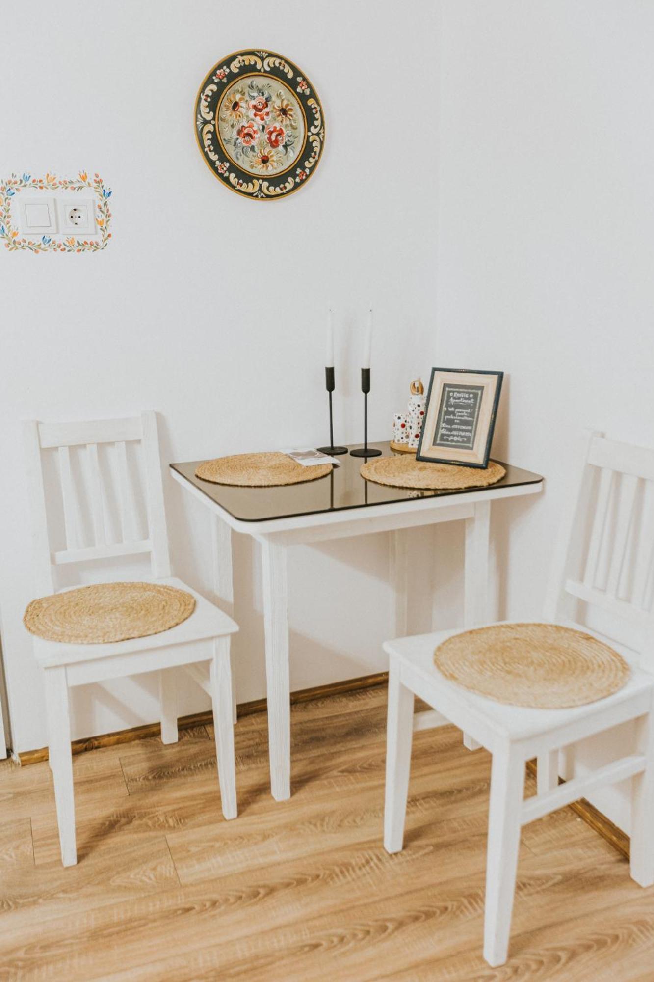 Republicii Rustic Apartament In Brasov City Center Экстерьер фото