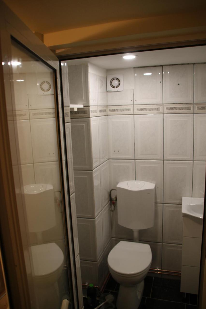 Republicii Rustic Apartament In Brasov City Center Экстерьер фото